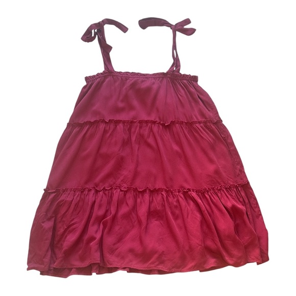 LE LIS Never Let You Down Babydoll Tie Strap Tiered Mini Dress Cranberry Large - Picture 2 of 5